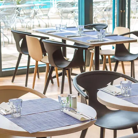 Novotel Marne-la-vallee 호텔 4*