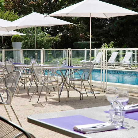 호텔 Novotel Marne-la-vallee 4*