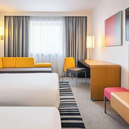 Novotel Marne-la-vallee 호텔