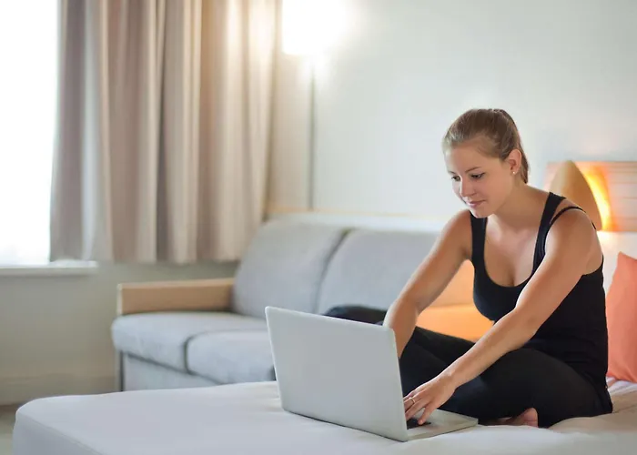 Novotel Marne-la-vallee 누와시 르 그헝