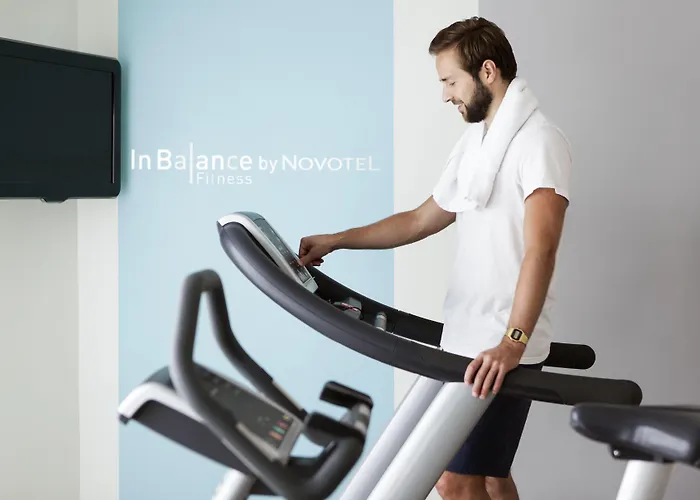 호텔 Novotel Marne-la-vallee 4*