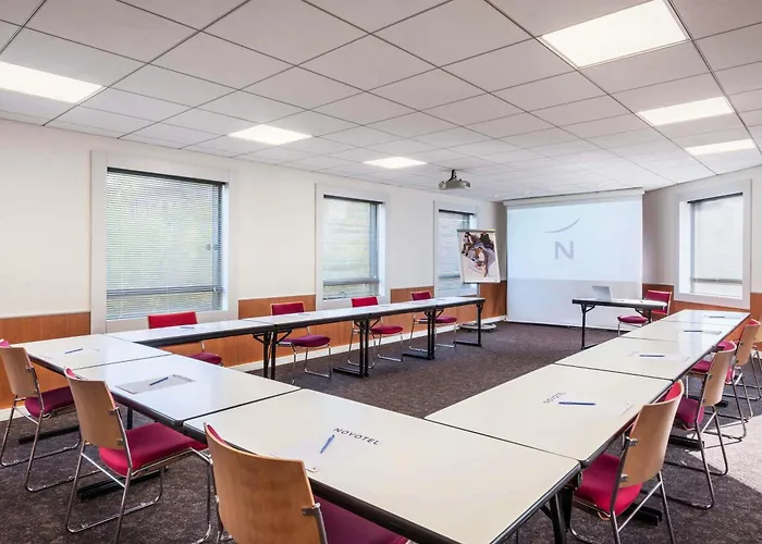 호텔 Novotel Marne-la-vallee 누와시 르 그헝