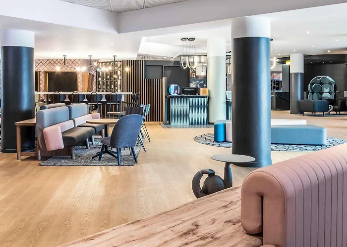 호텔 Novotel Marne-la-vallee 누와시 르 그헝