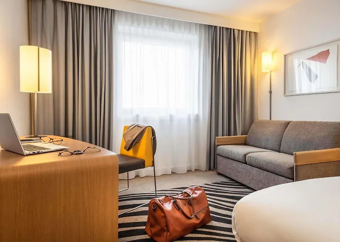 Novotel Marne-la-vallee מלון