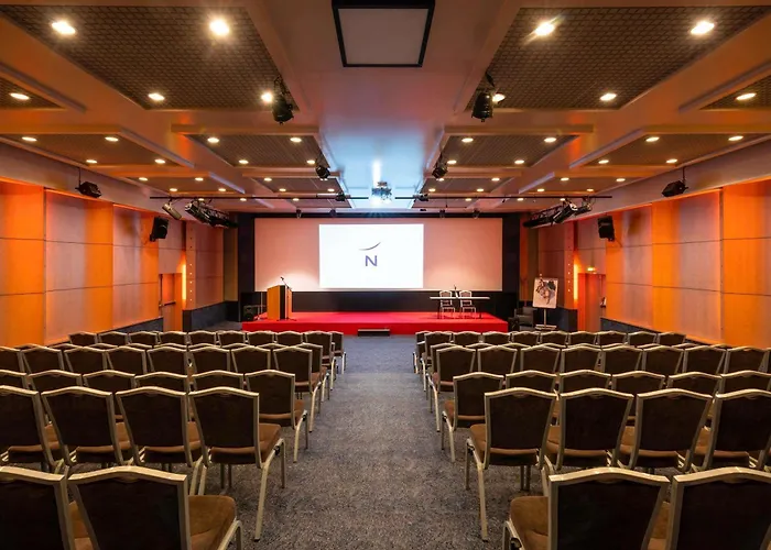 מלון Novotel Marne-la-vallee נואזי-לה-גראן