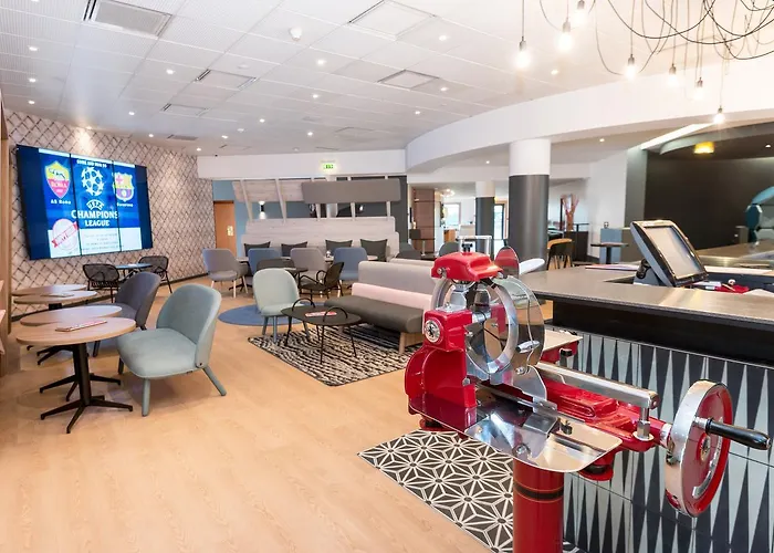 Novotel Marne-la-vallee 호텔 누와시 르 그헝