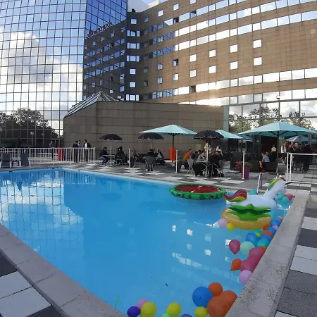 Novotel Marne-la-vallee מלון 4*