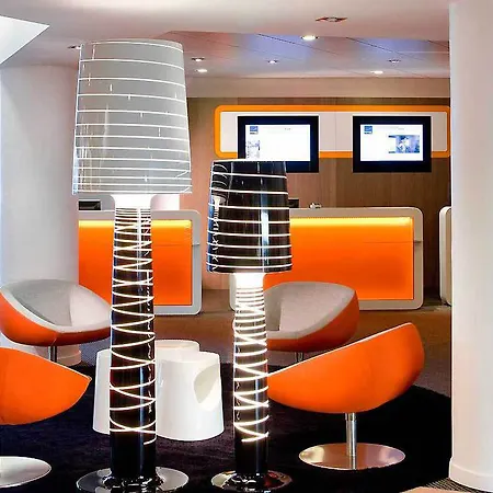 Novotel Marne-la-vallee 4* נואזי-לה-גראן
