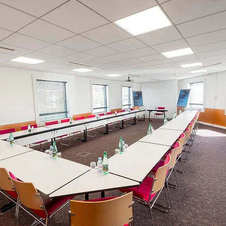 Novotel Marne-la-vallee מלון 4*